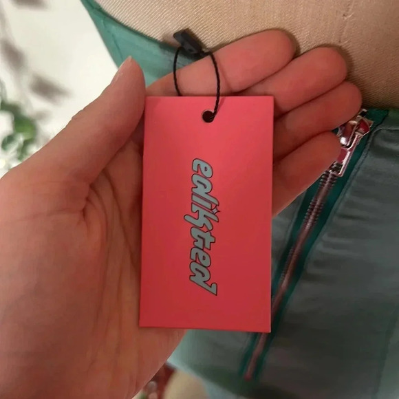 Edikted Corset Style Dress NWT - Picture 4 of 5